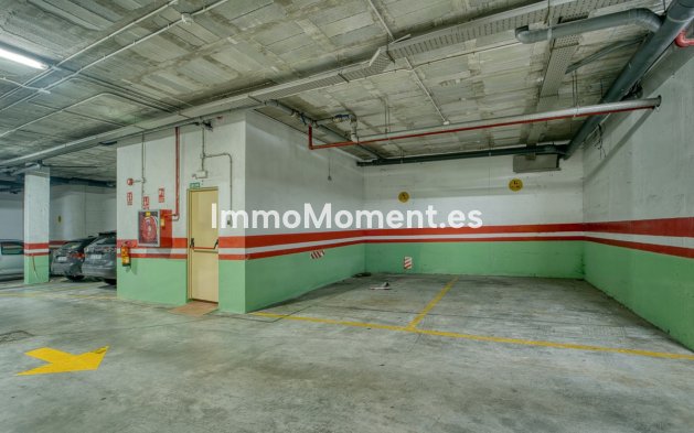 Wiederverkauf - Wohnung - Marbella - Guadalmina Baja