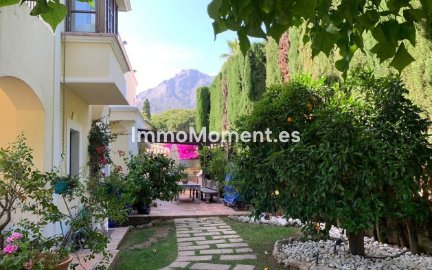 Revente - Villa - Marbella - Sierra Blanca