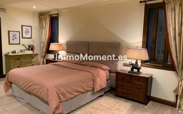 Revente - Villa - Marbella - Sierra Blanca