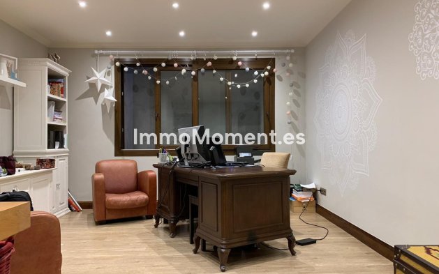 Revente - Villa - Marbella - Sierra Blanca