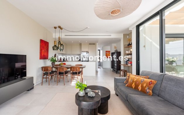 Wiederverkauf - Wohnung - New Golden Mile