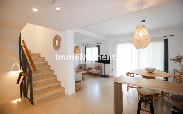 Revente - Maison mitoyenne - Estepona  - Estepona Centro