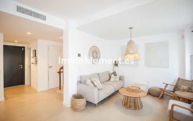 Revente - Maison mitoyenne - Estepona  - Estepona Centro