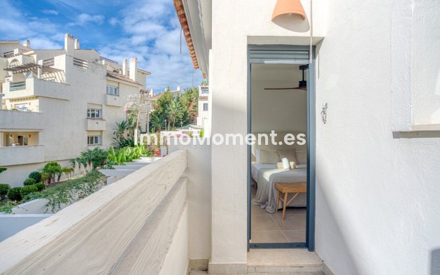 Revente - Maison mitoyenne - Estepona  - Estepona Centro