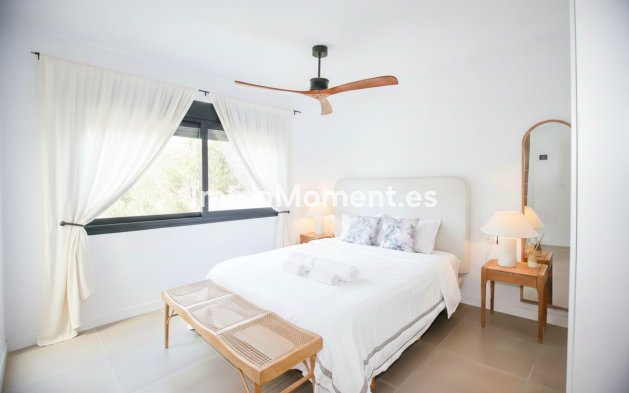 Revente - Maison mitoyenne - Estepona  - Estepona Centro