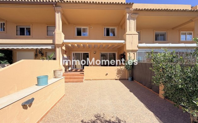 Revente - Maison mitoyenne - Estepona  - Estepona Centro