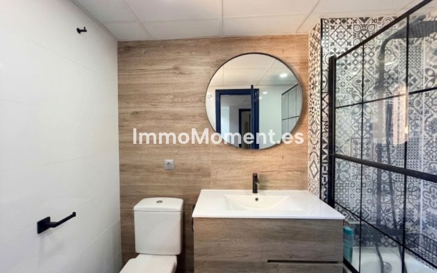 Revente - Maison mitoyenne - Estepona  - Estepona Centro