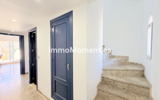 Revente - Maison mitoyenne - Estepona  - Estepona Centro