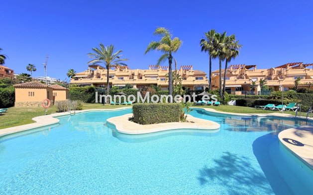 Revente - Maison mitoyenne - Estepona  - Estepona Centro