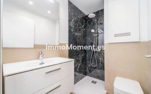 Resale - Apartment - Málaga - Málaga Este