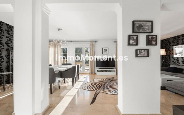 Wiederverkauf - Wohnung - Marbella - Nueva Andalucía