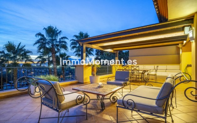 Wiederverkauf - Wohnung - Marbella - Nueva Andalucía