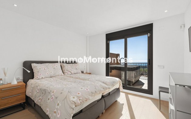 Resale - Apartment - Benahavís - Benahavís Centro