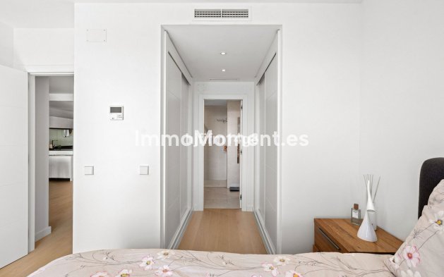 Resale - Apartment - Benahavís - Benahavís Centro