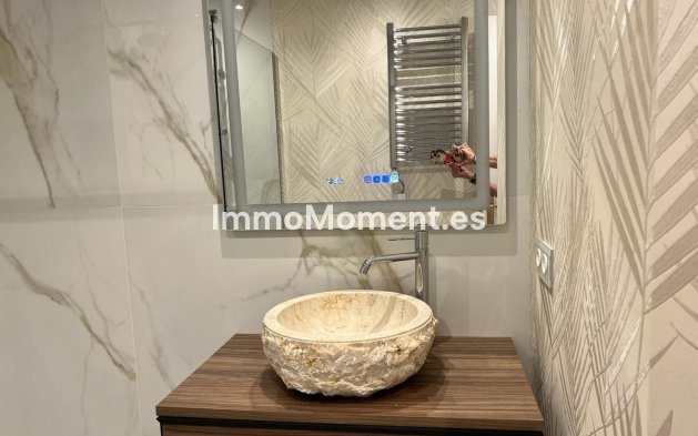 Wiederverkauf - Wohnung - Marbella - Nueva Andalucía