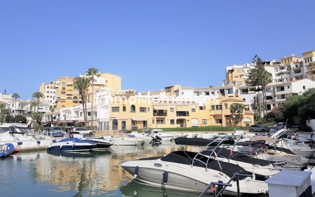 Wiederverkauf - Wohnung - Marbella - Puerto de Cabopino