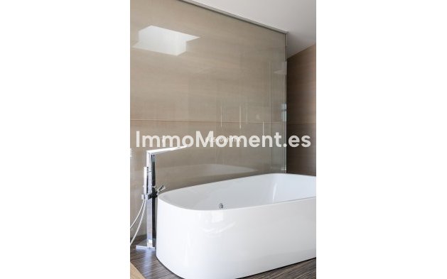 Wiederverkauf - Villa - Benalmadena - Benalmadena Centro