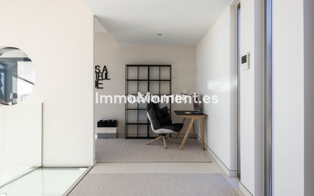 Wiederverkauf - Villa - Benalmadena - Benalmadena Centro