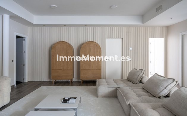 Wiederverkauf - Villa - Benalmadena - Benalmadena Centro