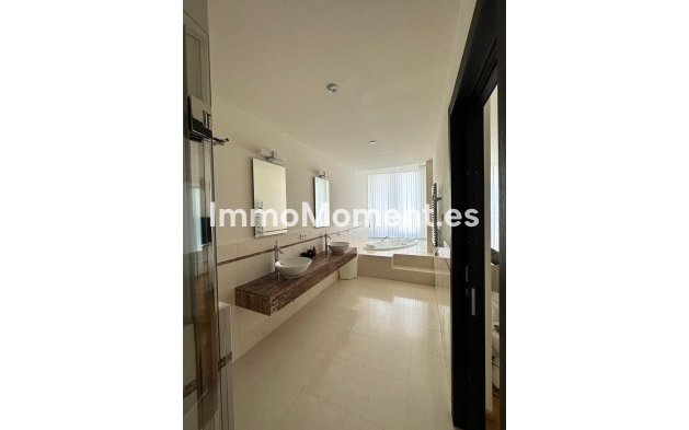 Wiederverkauf - Villa - Marbella - The Golden Mile