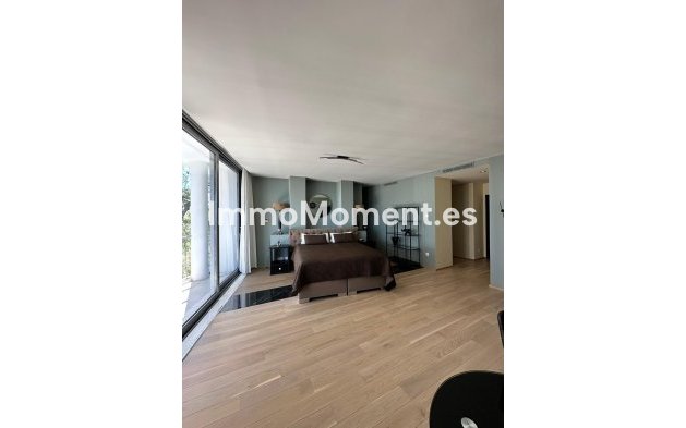 Wiederverkauf - Villa - Marbella - The Golden Mile