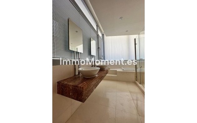 Wiederverkauf - Villa - Marbella - The Golden Mile