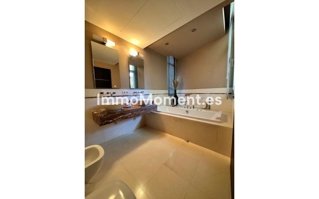 Wiederverkauf - Villa - Marbella - The Golden Mile