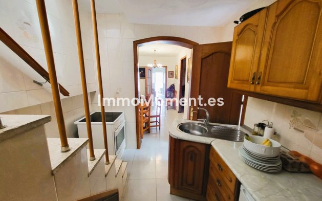 Wiederverkauf - Wohnung - Estepona  - Estepona Centro