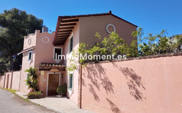 Wiederverkauf - Villa - Estepona  - Estepona Centro