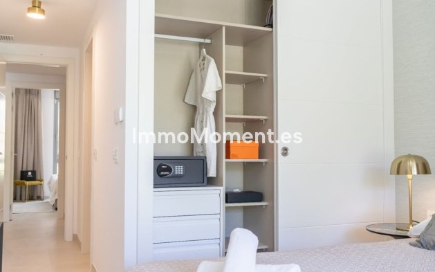 Wiederverkauf - Wohnung - Marbella - Elviria