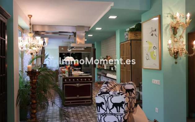 Wiederverkauf - Villa - Marbella - The Golden Mile