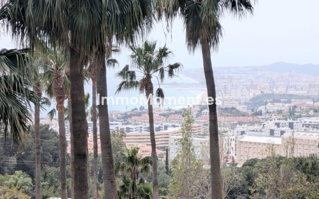 Wiederverkauf - Wohnung - Benalmadena - Benalmadena Centro