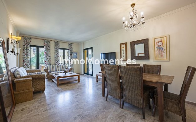 Wiederverkauf - Wohnung - Marbella - San Pedro de Alcántara