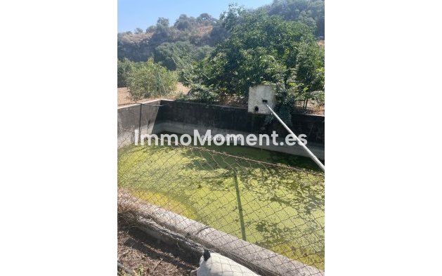 Reventa - Casa de campo - Interior  - Coín