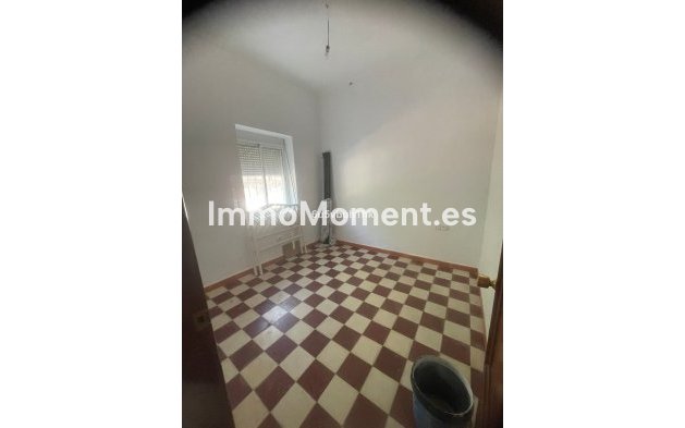 Reventa - Casa de campo - Interior  - Coín