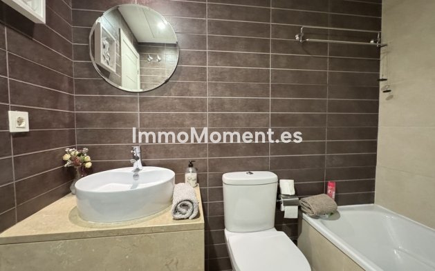 Revente - Appartement - Estepona  - Estepona Centro