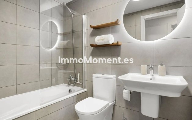 Revente - Appartement - Estepona  - Estepona Centro