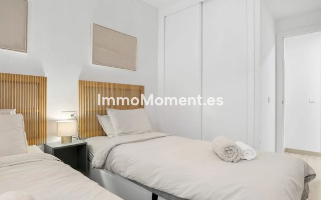 Revente - Appartement - Estepona  - Estepona Centro