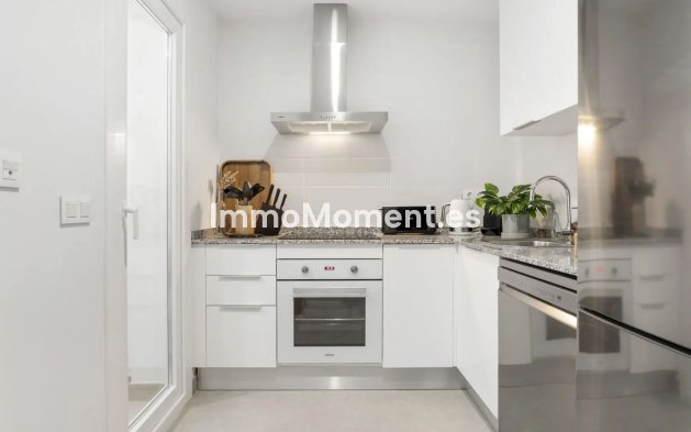 Revente - Appartement - Estepona  - Estepona Centro