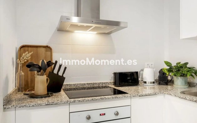 Revente - Appartement - Estepona  - Estepona Centro