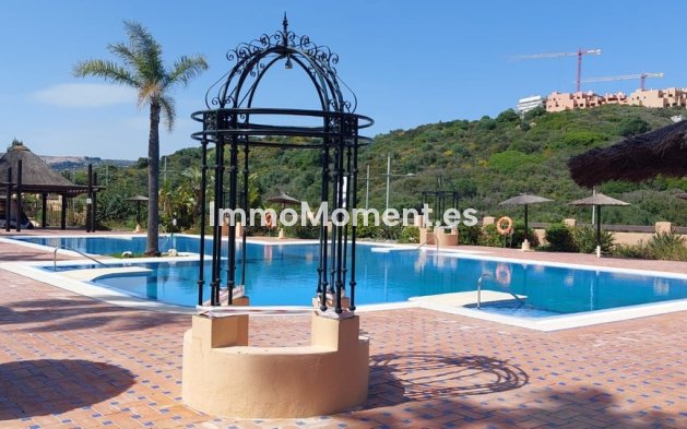 Revente - Appartement - Manilva - La Duquesa