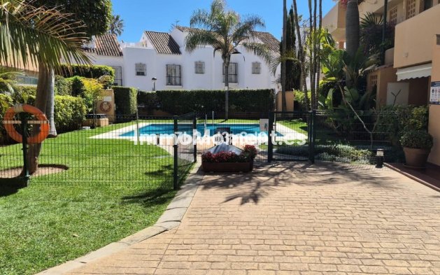Revente - Appartement - Marbella - El Rosario