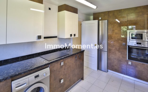 Revente - Appartement - Marbella - Guadalmina Alta