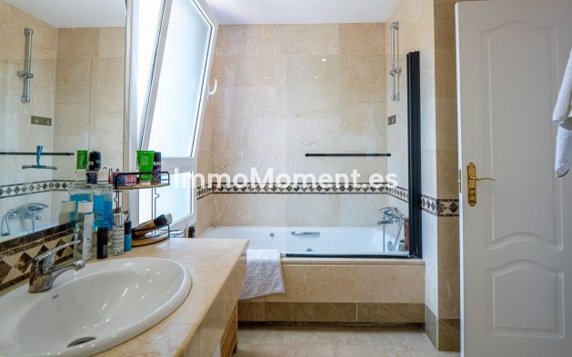 Revente - Maison mitoyenne - Marbella - Nueva Andalucía