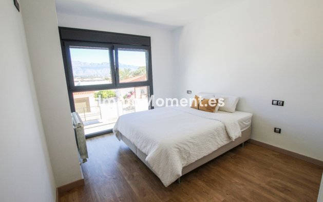 Wiederverkauf - Villa - Alfaz del Pi - Albir