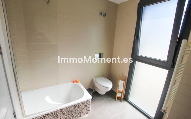 Wiederverkauf - Villa - Alfaz del Pi - Albir