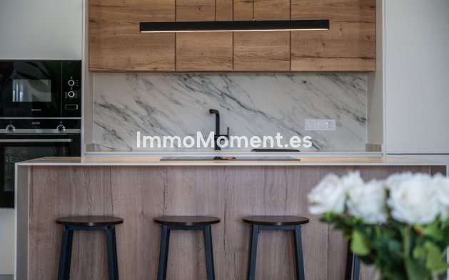 Revente - Appartement - Marbella - Nueva Andalucía