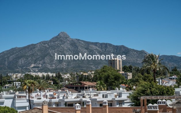 Revente - Appartement - Marbella - Nueva Andalucía