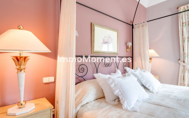Revente - Villa - Marbella - Elviria