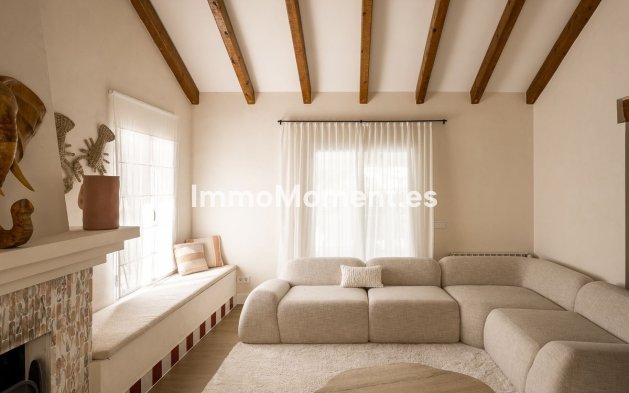 Wiederverkauf - Villa - Marbella - El Rosario